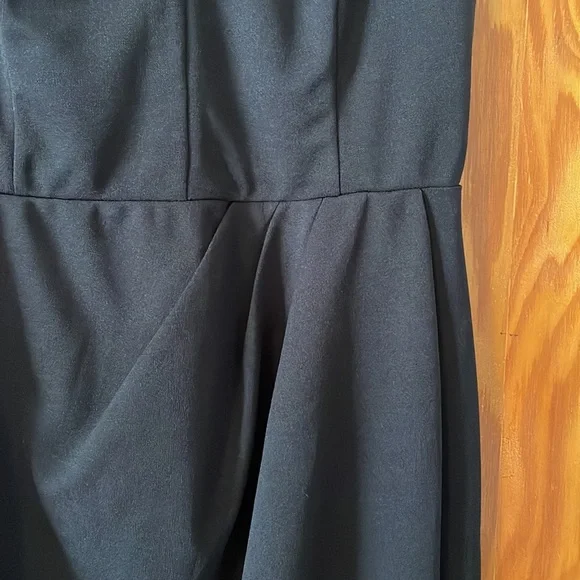 Bodycon Sleeveless Ruched Wrap Dress - Picture 4 of 8